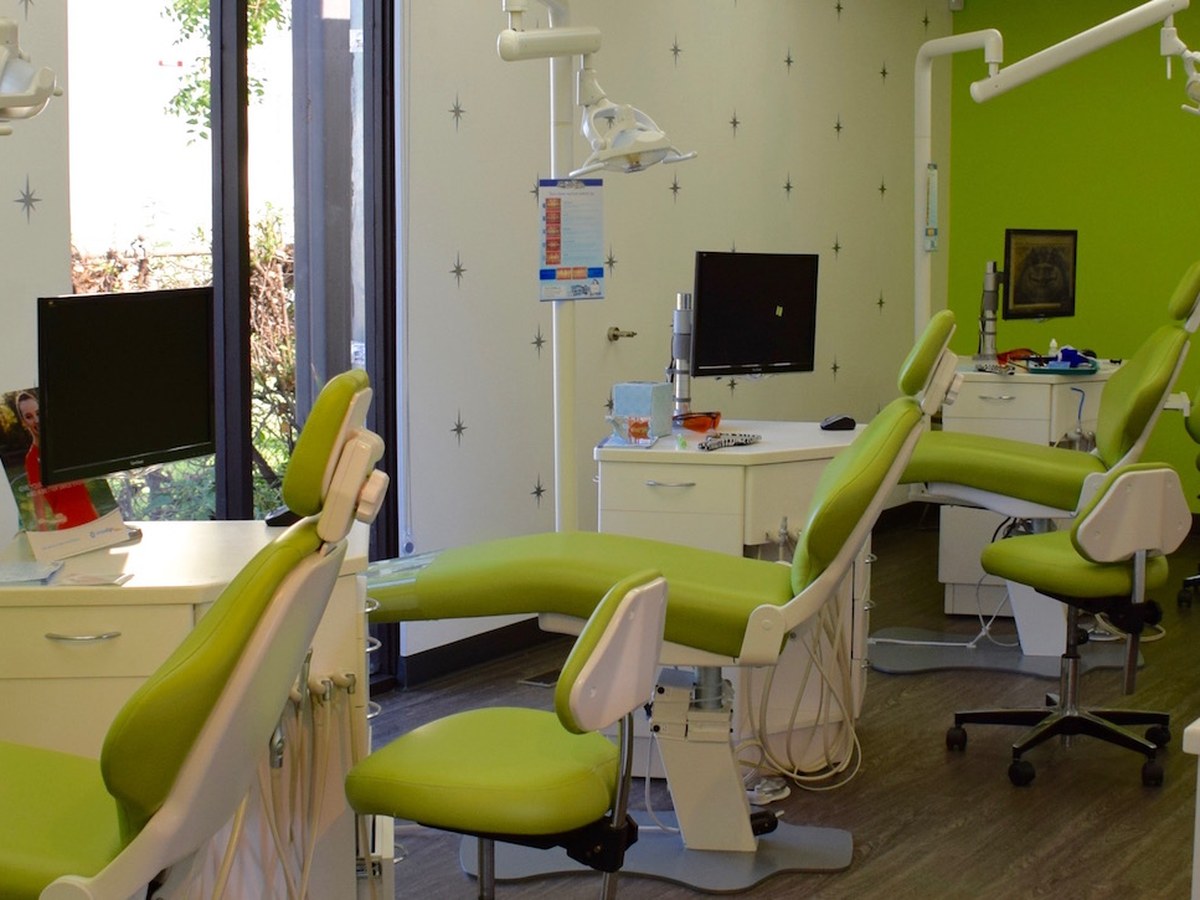 Treatment bay