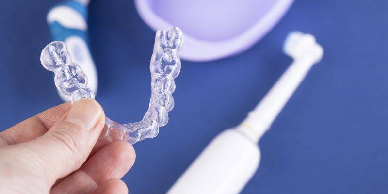 dental health tips, invisalign cleaning